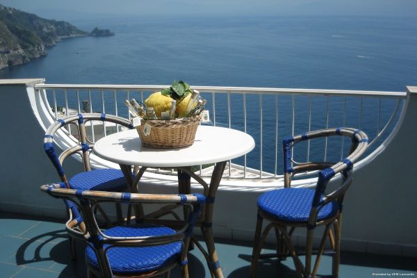 Holiday (Praiano)